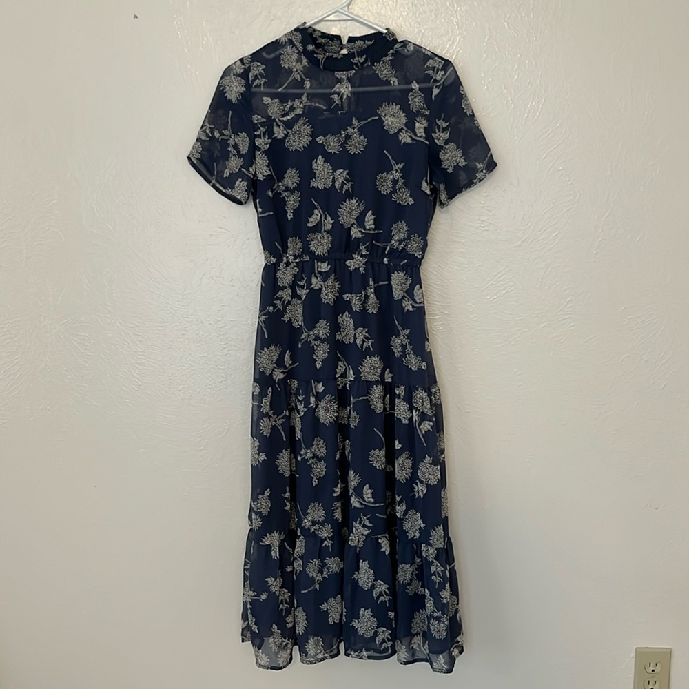 Lulu’s floral midi dress